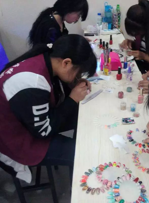 保定美甲现场教学